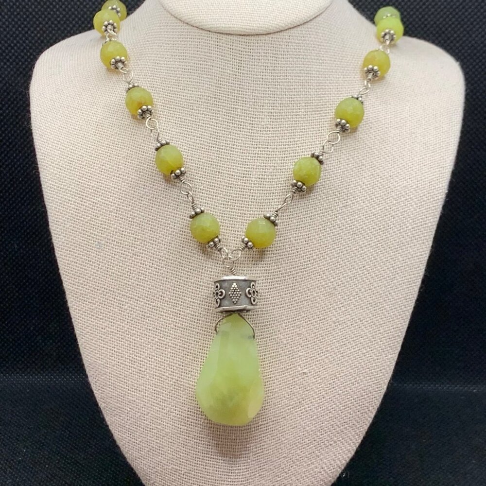 Lime Green Quartz Beaded Design Necklace Sterling Silver 925 Size 18'' Length